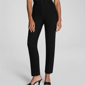 SPANXsculpt™ ReDefine
Slim Straight Jeans